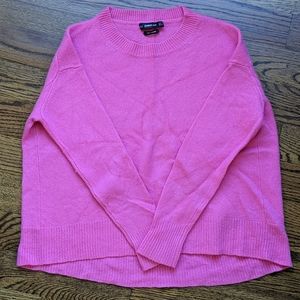Cashmere crew neck sweater